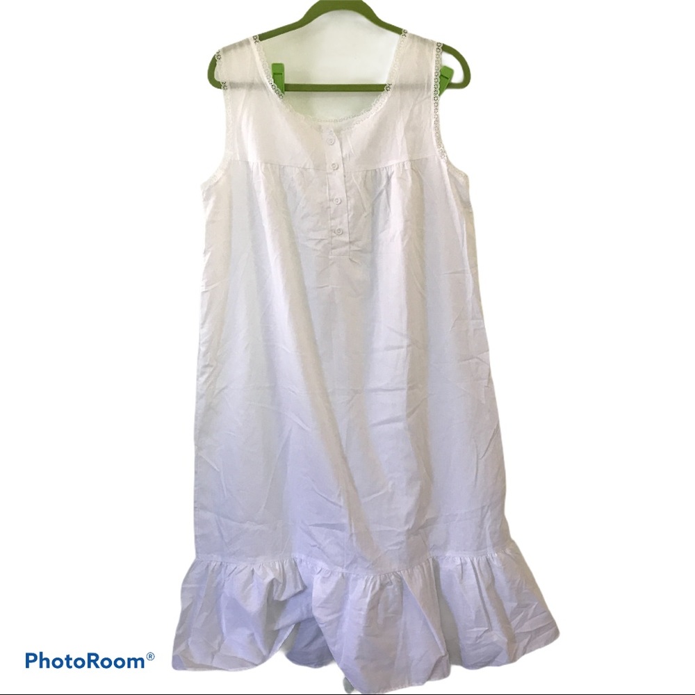Lady Cameo White Lace Edging Nightie